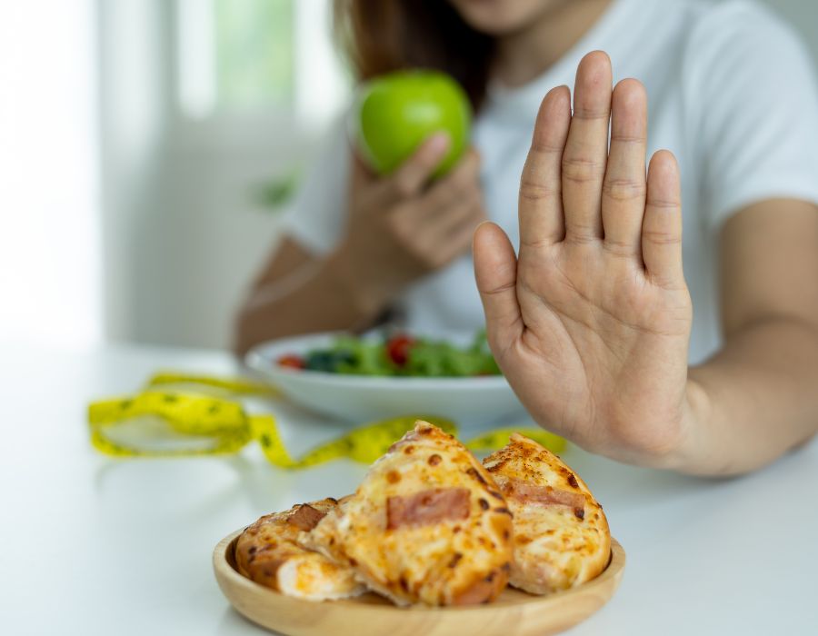 7 Worst Foods for Gut Health